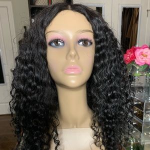 Curly unit (wig)
